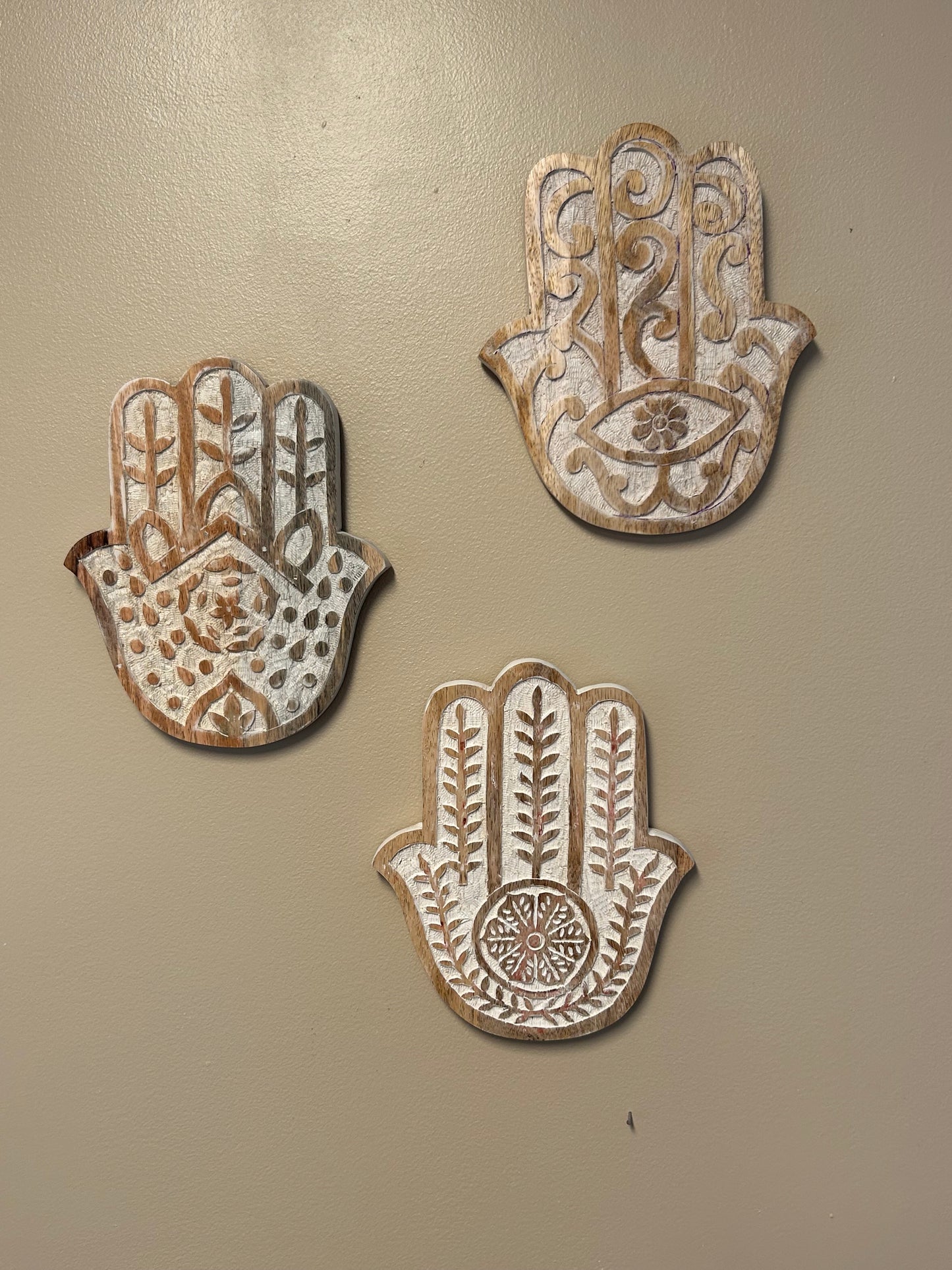 Hamsa Hand- Big (Wall Installation)