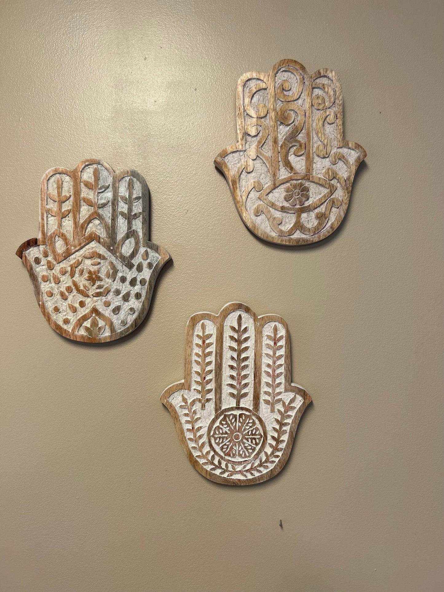 Hamsa Hand- Big (Wall Installation)