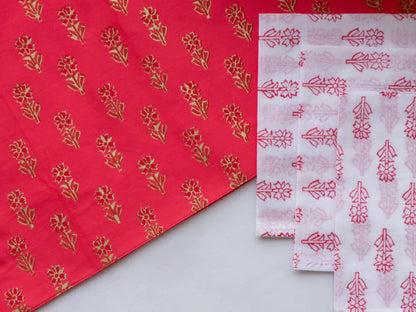 Holly Jolly Table Linen Gift Box
