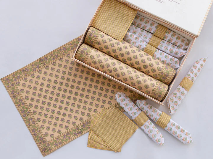 Kesar Table Linen Gift Box