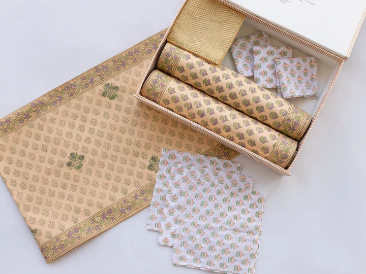 Kesar Table Linen Gift Box